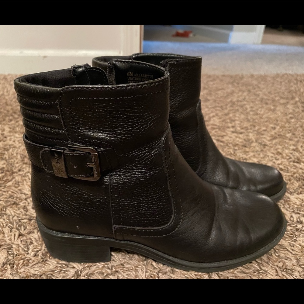 Anne Klein leather boots size 6